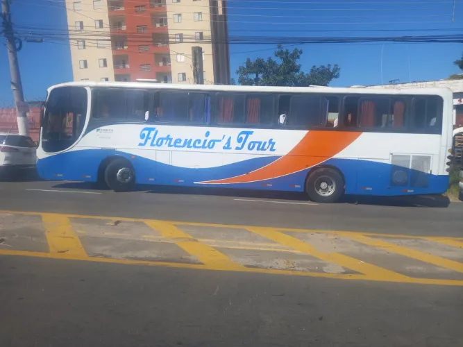 Onibus comil rodoviário