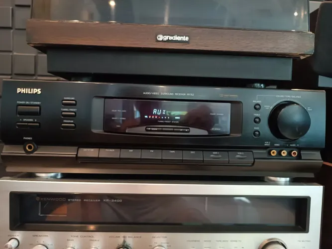 Receiver Philips FR 752 muito conservado 