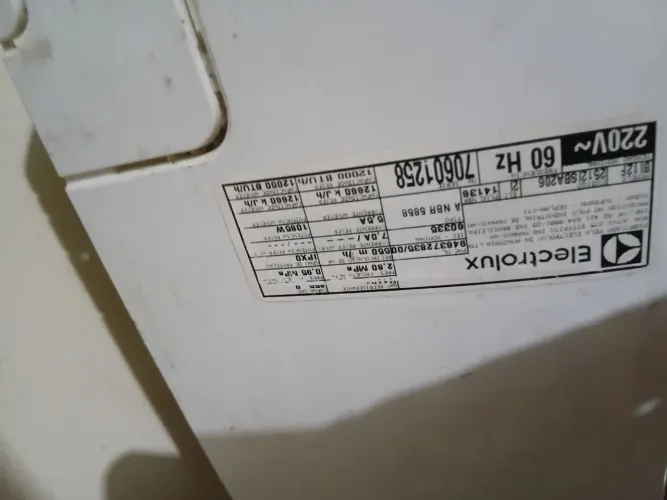 Ar-Condicionado Split Electrolux Inverter 12.000 BTUs 220V