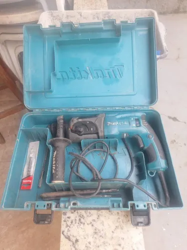 Martelete makita 2470 127 volts