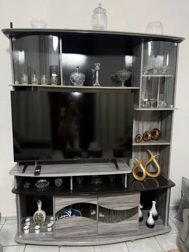 Estante e Mesa de Centro Artely Móveis seminovo