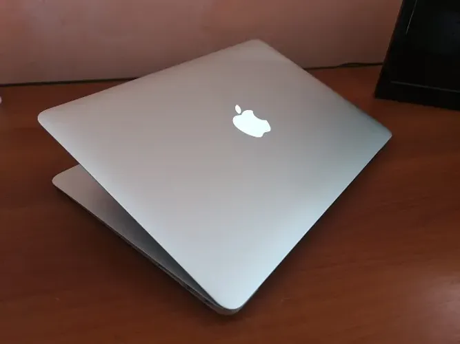 MacBook Air 2017