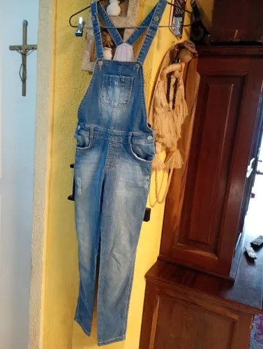 Macacão jeans infantil feminino 10