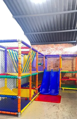 Vendo Playground (parquinho para restaurante) Brinquedão