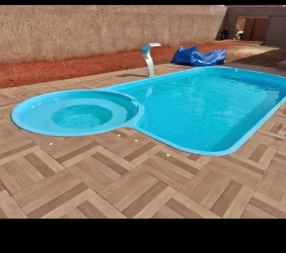 Piscina de Fibra - CORES : AZUL ,BRANCO E GRAFITTE