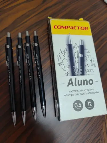 4 un lapiseira compactor 0.5 aluno