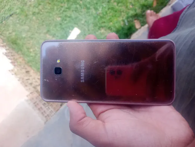 Samsung j4 pra vender 