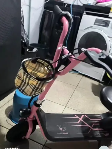 Vendo motinha elétrica barata aceito cartão com bluetooth