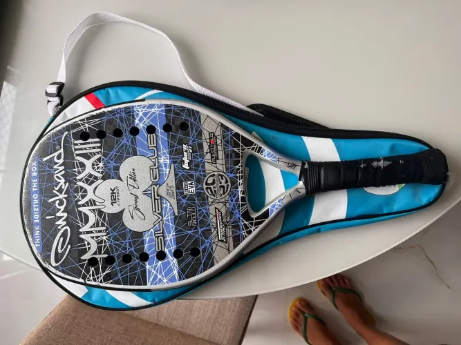 A Raquete de Beach Tennis Quicksand Silver Club Special Edition 2023