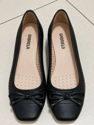 Sapato feminino preto fechado - TAM 38