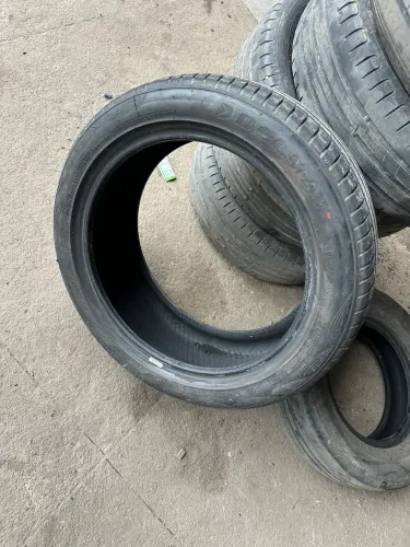 PNEU 205/50/R1
