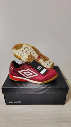 Chuteira Umbro Adamant Master Class Pro Bump 40