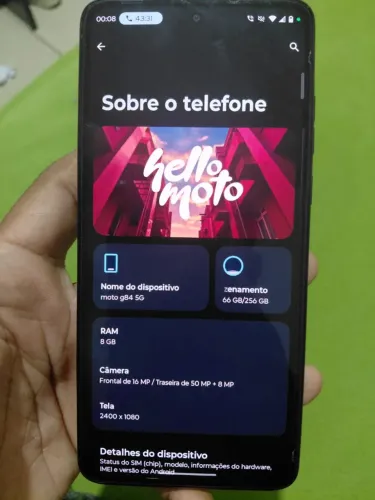 Moto G84