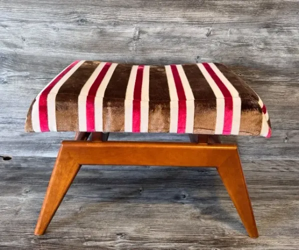 Banco Estofado / Recamier para Pé da Cama - Diversas Estampas