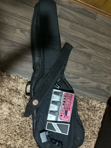 Vendo Contrabaixo da Marca SX com Captador Fender