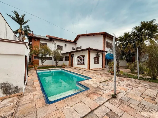 Casa para venda ou locação no condomínio São Paulo II