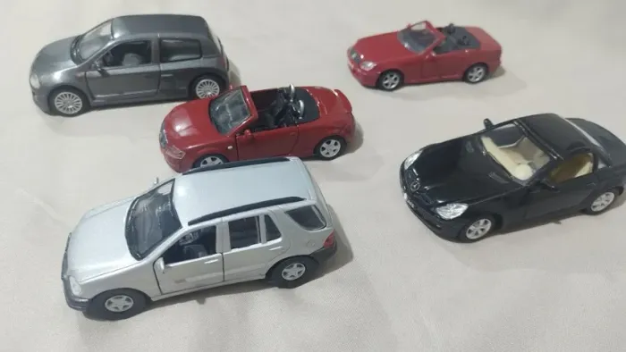 carrinho miniaturas 1.43