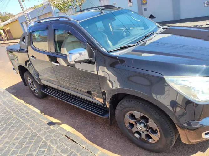 Chevrolet S10 Pick-up LTZ 2.8 TDI 4X4 CD Dies.aut 2013