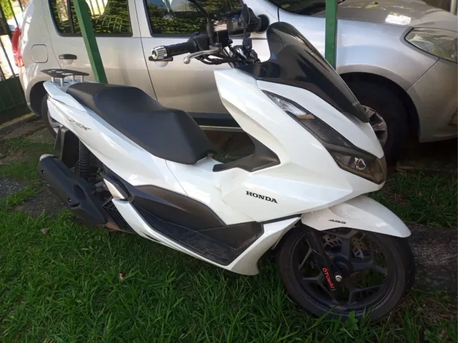 Honda PCX 160 ABS 2023 Branca - 12.82 km - Quitada.