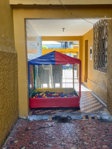 Vendo 2 piscinas de bolinhas