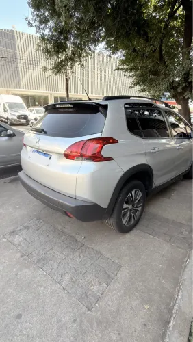 Peugeot 2008 Grife 1.6 Turbo Flex 16V 5P AUT 2020