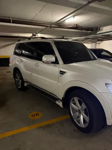 Mitsubishi Pajero HPE Full 3.2 4X4 T.i.dies. 5P AUT 2014