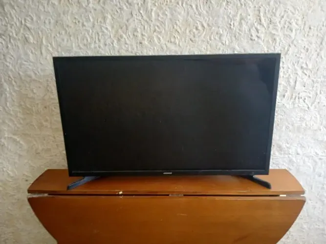 TV para conserto ou retirada de peças preço a combinar