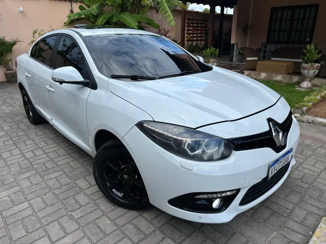 Renault Fluence Sedan Privilège 2.0 16V Flex AUT 2016