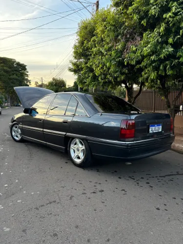 Chevrolet Omega GLS 2.2 / 2.0 (álcool) 1993