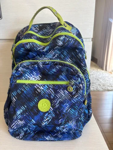 Mochila Kipling Original - Usada em Bom Estado