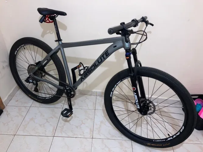 Mountain Bike Absolute Nero 5 Aro 29 - 12V Absolute Wild - Freio Hidráulico (Quadro 19)