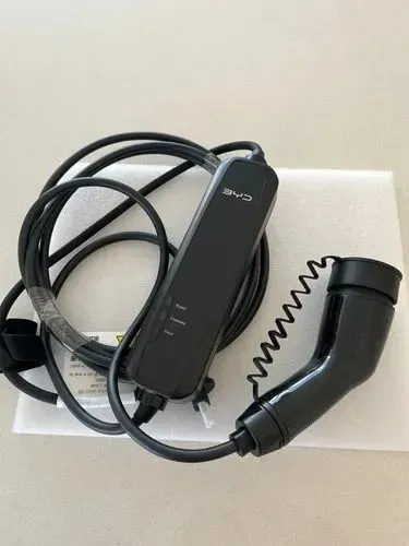 Vendo carregador portátil BYD ORIGINAL