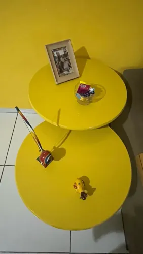 Vende 2 mesas de canto + centro