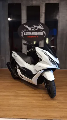 Honda - PCX 160 DLX