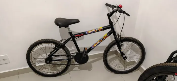 Bicicleta aro 20 menino