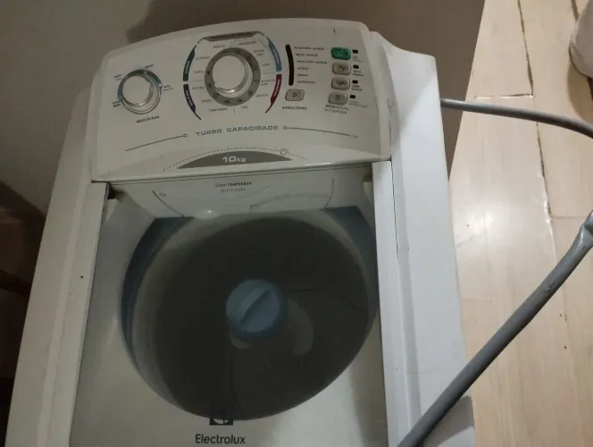 Máquina de lavar Eletrolux 10kg