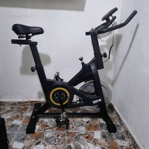 Bicicleta Ergométrica Spinning Odin 5 KG