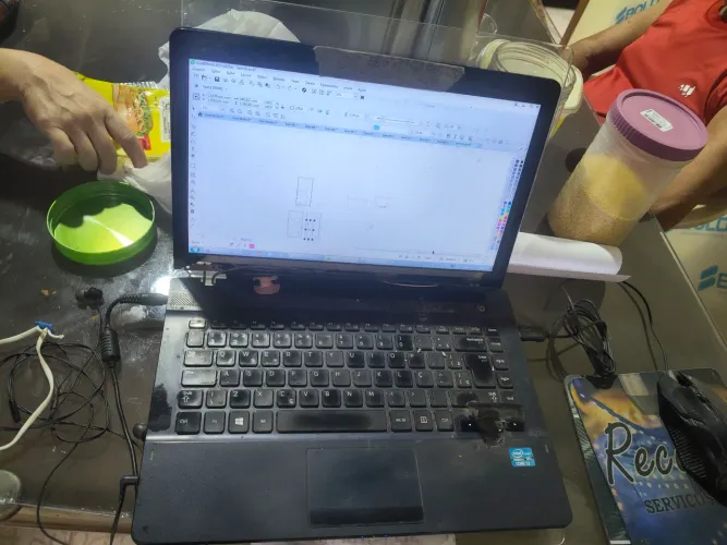 Carenagem Samsung NP270E4E