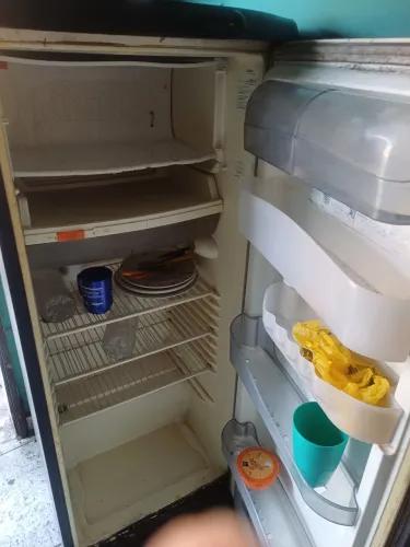 Geladeira quebra galho