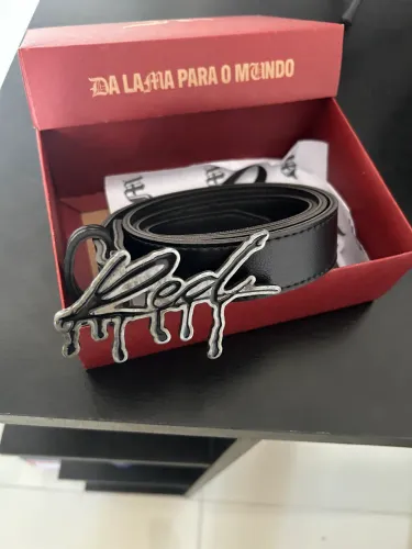 CINTO WHOLE LOTTA RED PRETO by MUD