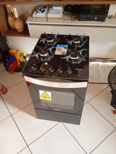 FOGÃO COM MESA DE VIDRO