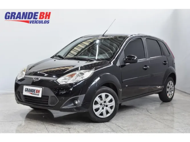Ford Fiesta 1.0 Rocam SE Plus Hatch 8V Flex 4P Manual 2014