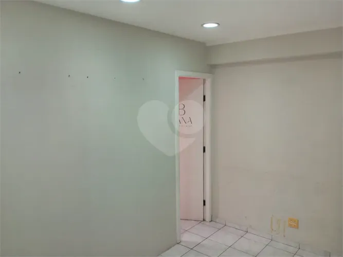 Salas com 1 quartos para locação em Pinheiros - SP