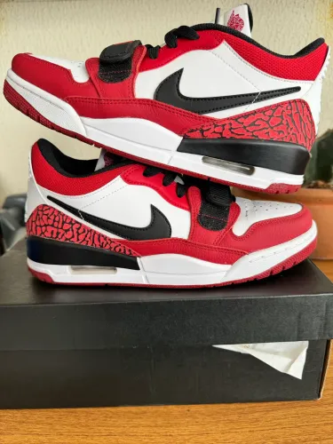 Air Jordan Legacy Chicago