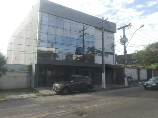 RCB 054 - VENDO/ALUGO PREDIO COMERCIAL