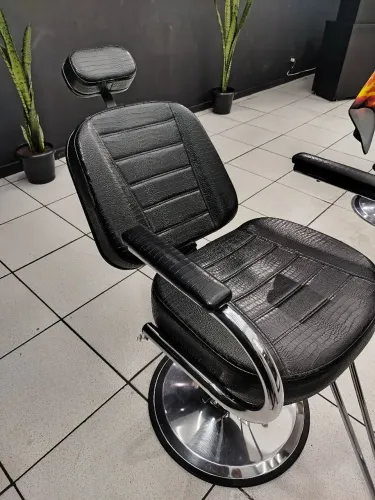 ?CADEIRA DE BARBEIRO Premium ?