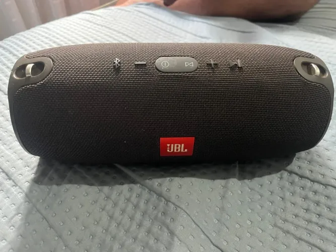Caixa de som jbl extreme