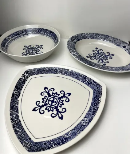 Travessas de porcelana estampadas