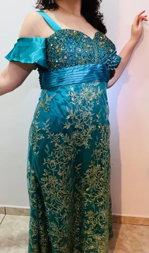 Vestido de festa longo princesa Jasmine