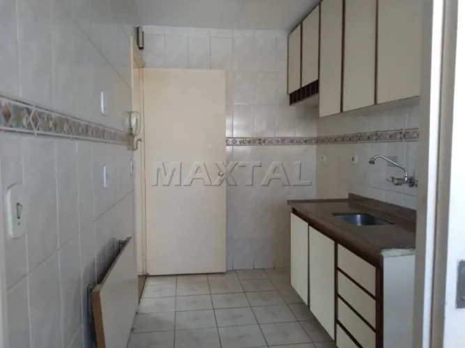 Apartamento para locação com 2 dormitórios, 2 banheiros, 1 vaga, de 68m² em Santana.